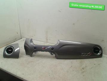 SIERLIJST DASHBOARD Fiat 500C (312) (01-2009/-) (51803289) beschikbaar voor biedingen