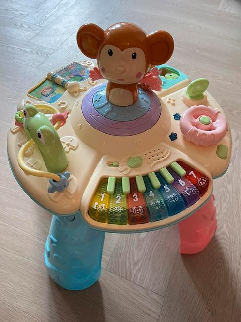 Speeltafel / activiteitentafel (Engelstalig), Kinderen en Baby's, Speelgoed | Speeltafels, Gebruikt, Ophalen of Verzenden