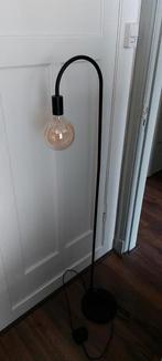 Staande lamp, Ophalen, Zo goed als nieuw