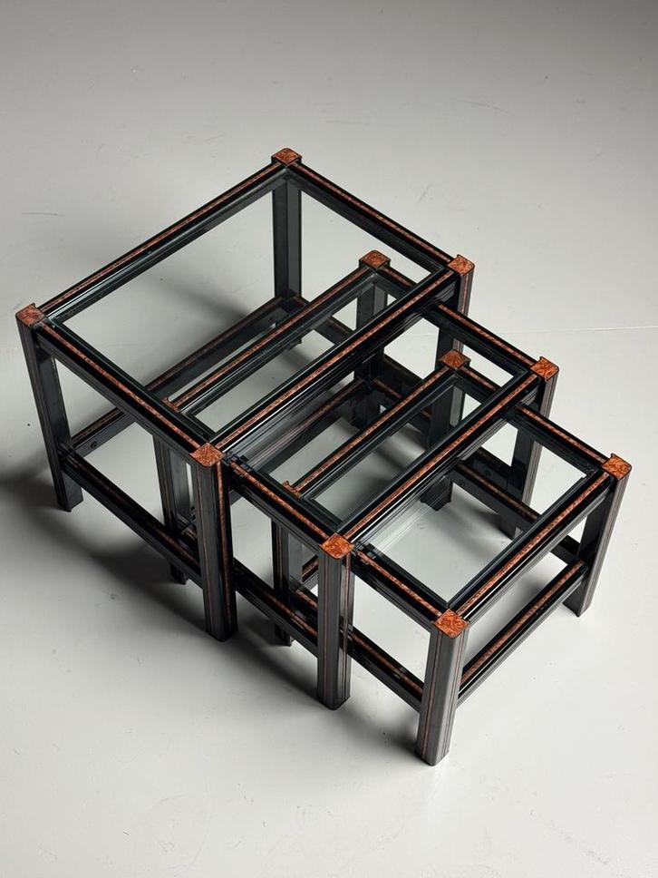 Vintage nesting bijzettafels Pierre Vandel, Antiek en Kunst, Antiek | Meubels | Tafels, Ophalen