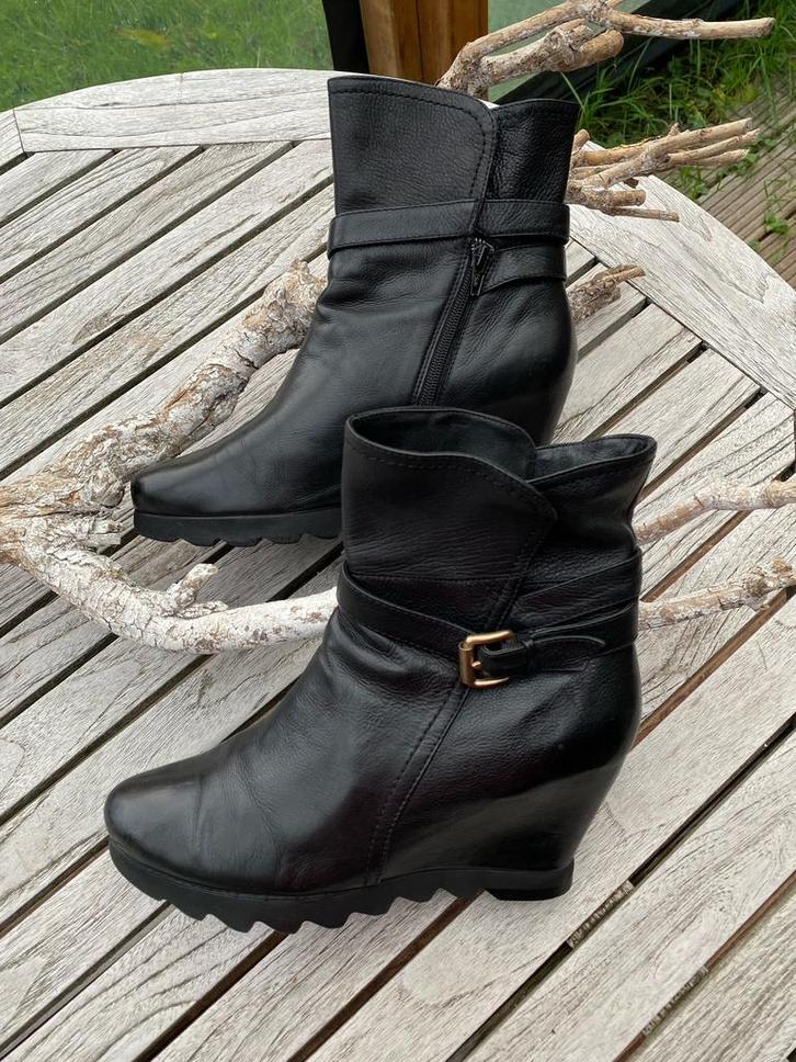 HOGL LAARSJE MT: 40, Kleding | Dames, Schoenen, Zo goed als nieuw, Lage of Enkellaarzen, Zwart, Verzenden