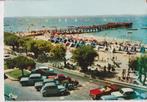 Frankrijk, Arcachon, met auto's Peugeot 404 Cabriolet, Ophalen of Verzenden, 1960 tot 1980, Gelopen, Frankrijk
