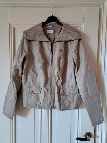 JASJE LEDER LOOK NIEUW MAAT 42 KLEUR BEIGE  beschikbaar voor biedingen