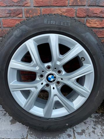 BMW X1 F48 X2 F39 17 inch velgen Pirelli winterbanden beschikbaar voor biedingen