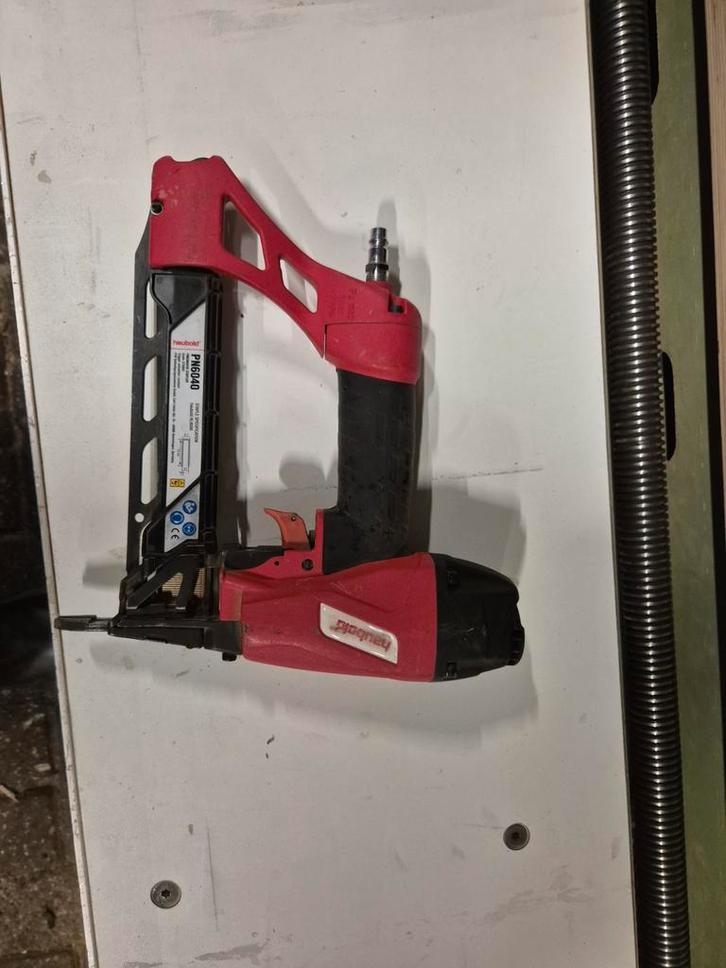 Haubold pn 6040 niet tacker, Doe-het-zelf en Verbouw, Gereedschap | Handgereedschap, Ophalen of Verzenden