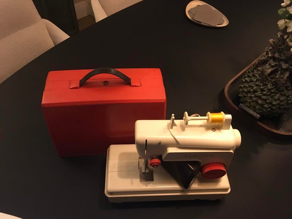 Vintage Singer Kinder Naaimachine - Originele Staat, Hobby en Vrije tijd, Naaimachines en Toebehoren, Ophalen of Verzenden, Gebruikt