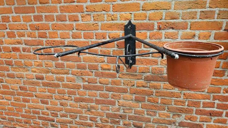 RVS Plantenrek voor bloempotten tot diameter 20 cm, Tuin en Terras, Bloempotten, Gebruikt, Metaal, Minder dan 40 cm, Minder dan 25 cm