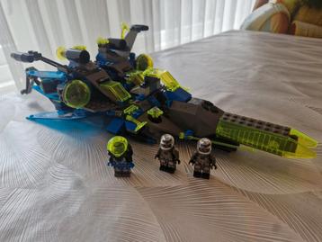 Lego System 6969 Celestial Stinger space insectoids beschikbaar voor biedingen