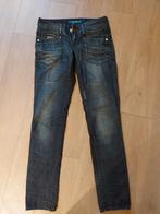 G-star Raw jeans, maat 27-32, vrijwel nieuw, Blauw, Ophalen of Verzenden, W27 (confectie 34) of kleiner, Zo goed als nieuw