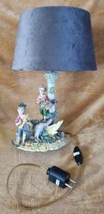 Vintage porseleinen beeld schemerlamp, Antiek en Kunst, Antiek | Porselein, Ophalen of Verzenden