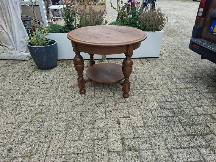2 antieke stoelen met ronde antieke tafel, Antiek en Kunst, Antiek | Meubels | Tafels, Ophalen