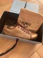 Lanvin sneakers suede, Kleding | Dames, Schoenen, Ophalen of Verzenden, Gedragen, Beige, Sneakers of Gympen