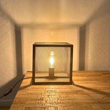 Industriële Lampen Set - Hanglamp, Vloerlamp, Tafellamp beschikbaar voor biedingen