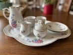 Vintage servies met bloemenmotief, Ophalen