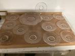 Vintage Gebakstel - Glas, Huis en Inrichting, Keuken | Servies, Gebruikt, Ophalen of Verzenden, Glas, Bord(en)