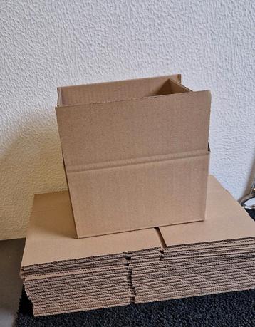  Nieuw! kartonnen doosjes 20x15x10 cm
Nieuw en ongebruikt beschikbaar voor biedingen