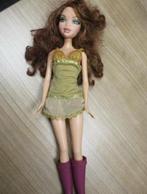 My Scene Bling Bling Chelsea Doll Pierced Belly Button, Ophalen of Verzenden, Zo goed als nieuw, Fashion Doll