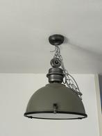 Groene industriële hanglamp, Huis en Inrichting, Lampen | Hanglampen, Ophalen, Zo goed als nieuw, 75 cm of meer