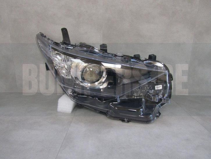 KOPLAMP TOYOTA AURIS 2 II Facelift NORMALE LENS 15-18 RH 811, Auto-onderdelen, Verlichting, Gebruikt, 6 maanden garantie, Ophalen of Verzenden