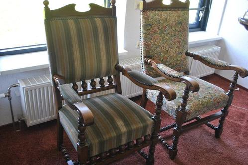 Fauteuils, 2 stuks met nette bekleding, model troon, Huis en Inrichting, Fauteuils, Gebruikt, 50 tot 75 cm, Minder dan 75 cm, Ophalen