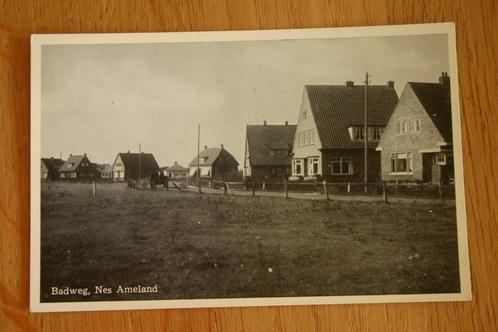 Ameland Nes, Badweg, Verzamelen, Ansichtkaarten | Nederland, Gelopen, Waddeneilanden, 1940 tot 1960, Ophalen of Verzenden