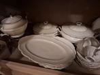 Antiek Servies - Prachtig en Compleet!, Gebruikt, Ophalen of Verzenden, Overige stijlen, Porselein