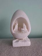 Miniatuur kerststal in eivorm, Ophalen of Verzenden, Zo goed als nieuw