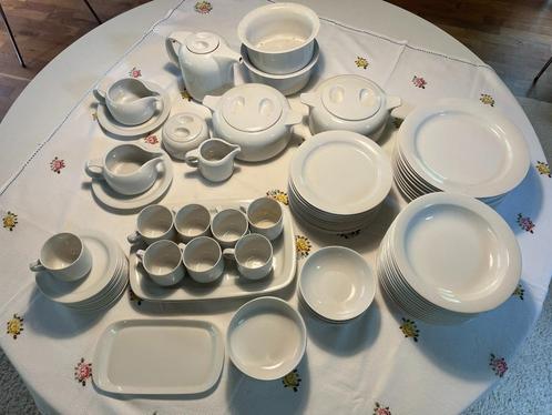Arzberg Delta Servies in losse delen te koop, Huis en Inrichting, Keuken | Servies, Gebruikt, Overige typen, Effen, Porselein