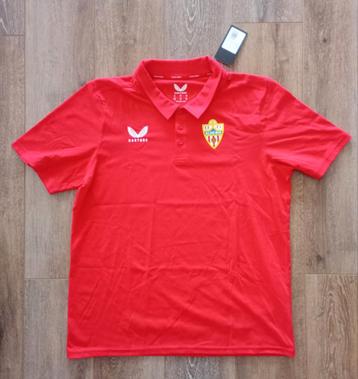 Castore UD Almeria polo rood maat XL (nieuw) beschikbaar voor biedingen