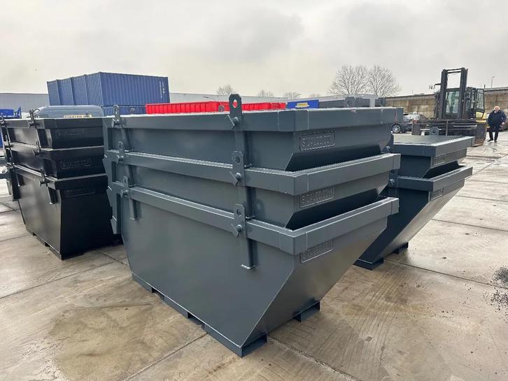 Sidalco 2 m3 portaalarm met lepelgaten (bj 2025), Zakelijke goederen, Machines en Bouw | Keten en Containers