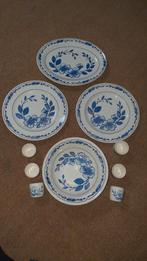 geen antiek ,stijl delfs blauw. aardewerk, Antiek en Kunst, Antiek | Keramiek en Aardewerk, Ophalen of Verzenden