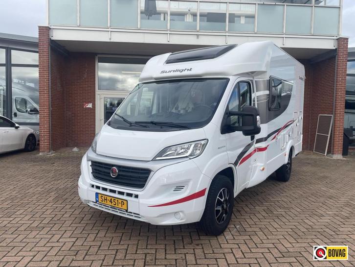 Sunlight T60 Vlakke vloer, Caravans en Kamperen, Campers, Bedrijf, tot en met 2, Half-integraal, Sunlight, Fiat, Diesel, Handgeschakeld