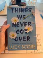 Lucy Score - things we never got over, Ophalen of Verzenden, Gelezen, Lucy Score