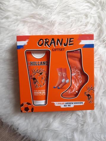 Oranje Geschenk Set Douche/Hair Gel + Heren Sokken. Nieuw  beschikbaar voor biedingen