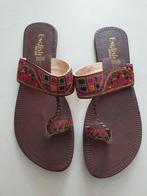 Bruin slippers teenslippers maat 38, Slippers, Bruin, Nieuw, Ophalen of Verzenden