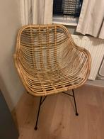 Rotan Stoel met Metalen Poten, Huis en Inrichting, Ophalen, Bruin, Riet of Rotan, Zo goed als nieuw