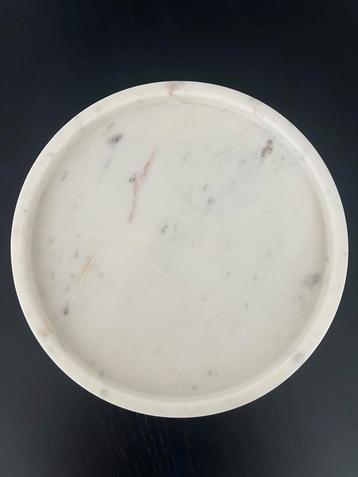 Nieuw dienblad tray H&M marmer wit rond 25,5 cm beschikbaar voor biedingen