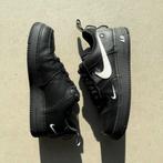 Nike Air Force 1 Low Utility Black White Maat 44, Zwart, Nike, Ophalen of Verzenden, Sneakers of Gympen