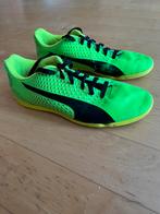 Zaalvoetbalschoenen maat 44, Sport en Fitness, Voetbal, Ophalen of Verzenden, Gebruikt, Schoenen