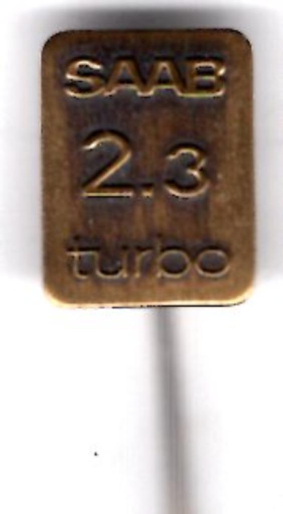 SAAB 2.3 Turbo koper auto speldje ( C_237 ), Verzamelen, Speldjes, Pins en Buttons, Zo goed als nieuw, Speldje of Pin, Transport