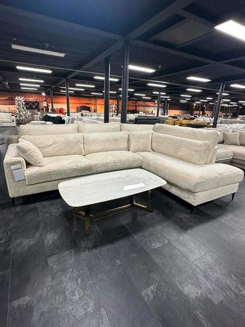 Moderne beige hoekbank met lounge – zeer comfortabel, Huis en Inrichting, Banken | Voetenbanken en Poefen, Zo goed als nieuw, 125 cm of meer