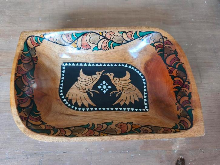 Handbeschilderd houten schaaltje met parelmoer-inleg, Antiek en Kunst, Kunst | Niet-Westerse kunst, Ophalen of Verzenden