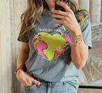 Ganni t-shirt in het grijs in maat S, Ganni, Ophalen of Verzenden, Korte mouw, Maat 36 (S)