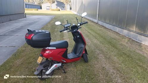 Iva e-go s4 4000 km 2 accus, Fietsen en Brommers, Brommers | Overige merken, Zo goed als nieuw, Ophalen