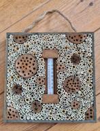 Insectenhotel, bijenhotel met thermometer., Tuin en Terras, Tuinwanddecoratie, Ophalen of Verzenden, Zo goed als nieuw