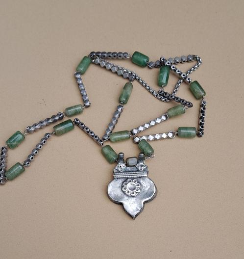 Vintage Zilver en groene Chryosprase steen Ketting- India, Sieraden, Tassen en Uiterlijk, Antieke sieraden, Ketting, Zilver, Ophalen of Verzenden