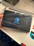 Nintendo Switch (2019 - Nieuw - Blauw/Rood in doos, Spelcomputers en Games, Spelcomputers | Nintendo Switch, Ophalen of Verzenden