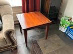 Mooie bijzettafel., Ophalen, Zo goed als nieuw