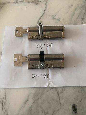 Cylinders SKG** 30/45 en 30/55 gelijksuitend 4 sleutels beschikbaar voor biedingen