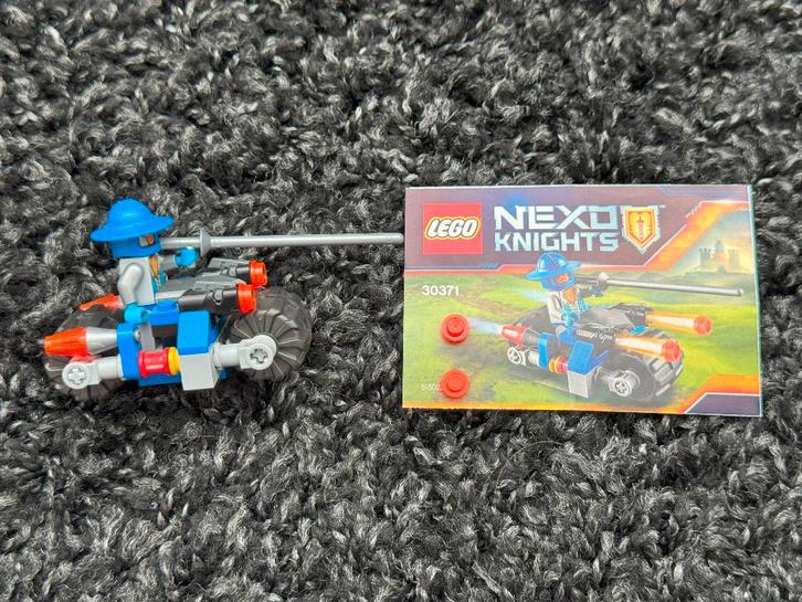 Lego Nexo Knights 30371 Ridders Motor, Kinderen en Baby's, Speelgoed | Duplo en Lego, Zo goed als nieuw, Lego, Complete set, Ophalen of Verzenden